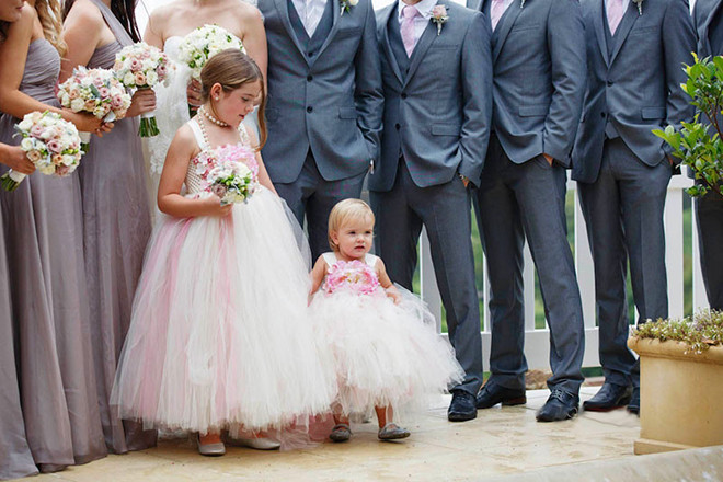 Дети в роли сопровождающих лиц на свадьбе