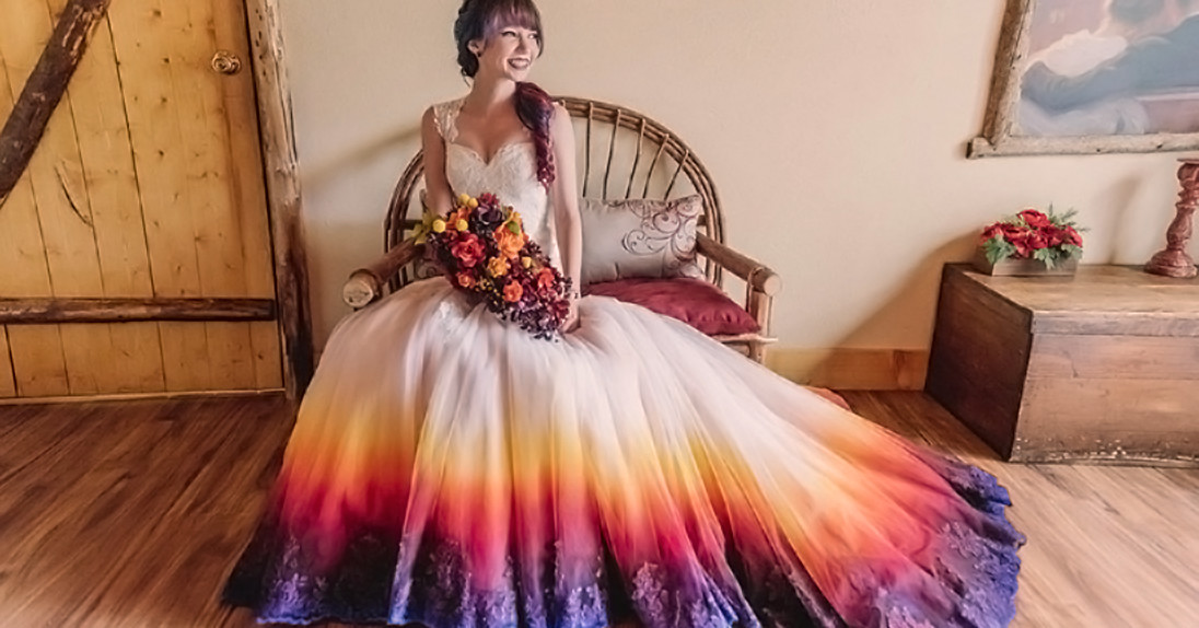 16 нетрадиционных свадебных платьев